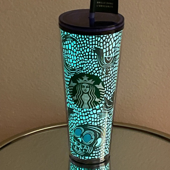 Starbucks Halloween Glow In The Dark Skull Crow Moon Icon Venti Tumbler - Picture 4 of 5